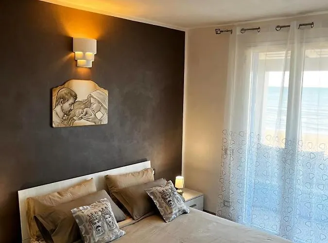 Aurorabio- Locazione Turistica Breve Tre Fontane